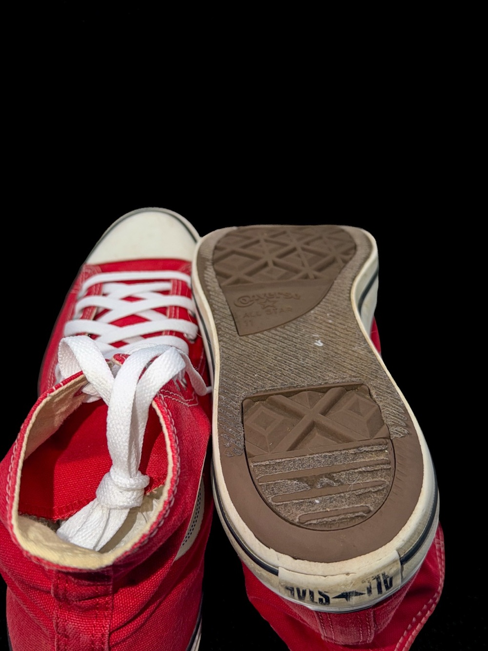 Converse Chuck Taylor All-Star high top sneakers in red size 11